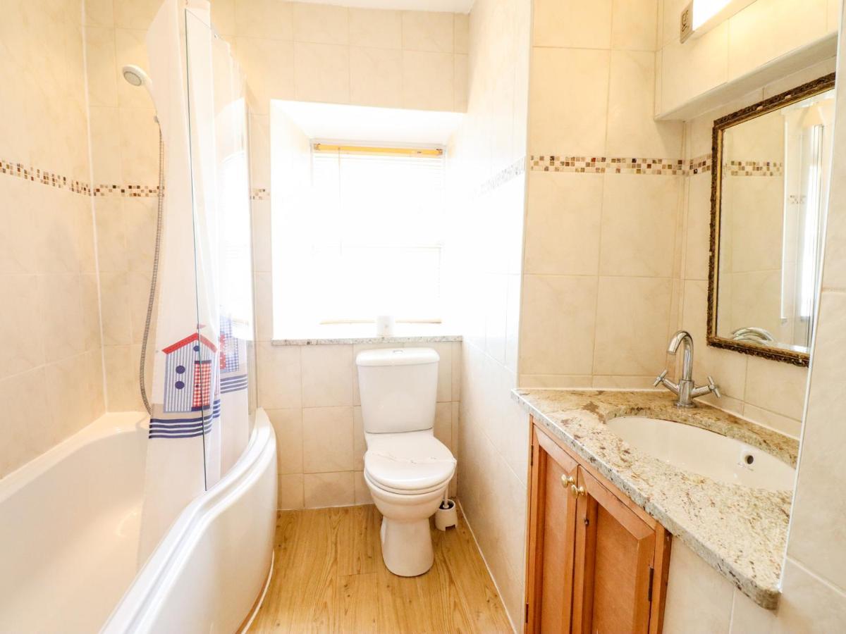 Bay View Apartment Портмадог Екстериор снимка